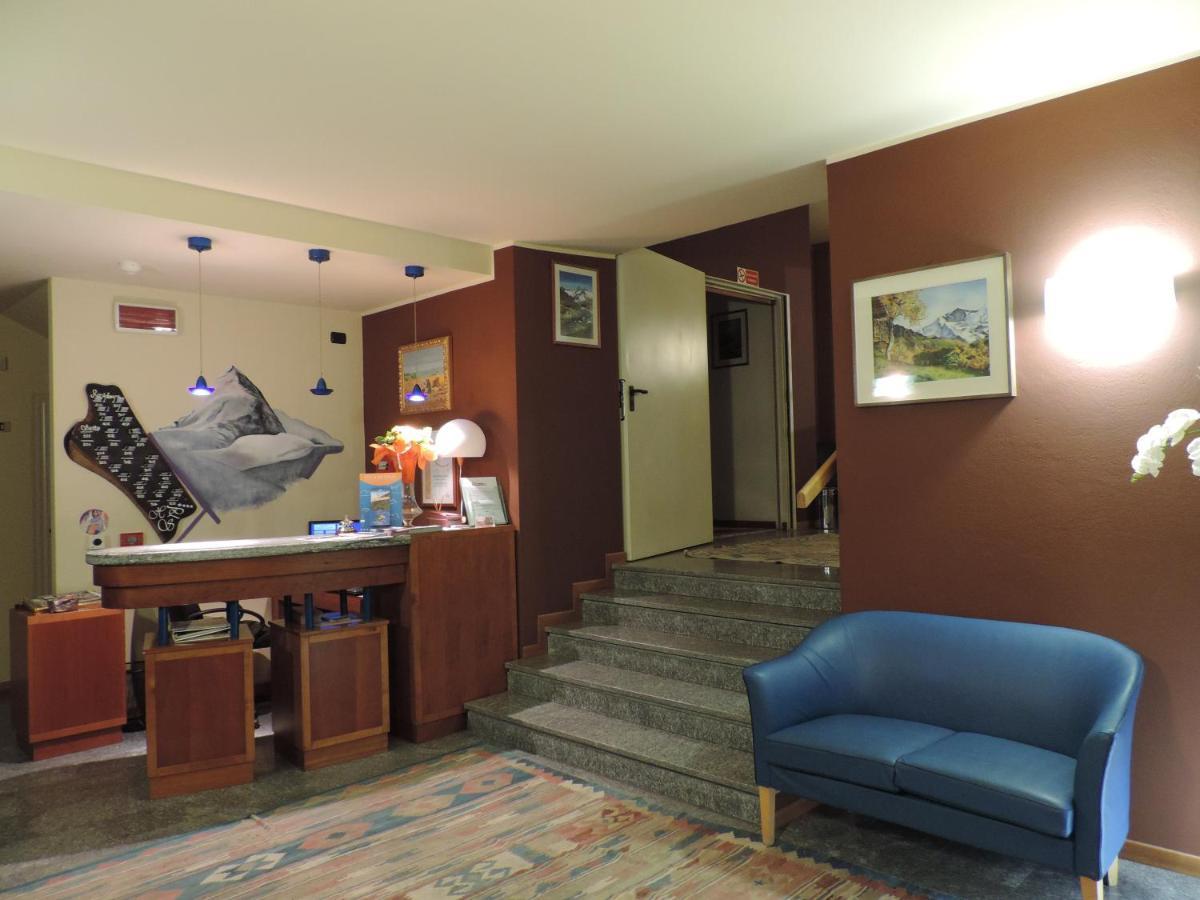 Residence Pizzo Scalino Chiesa in Valmalenco Bagian luar foto