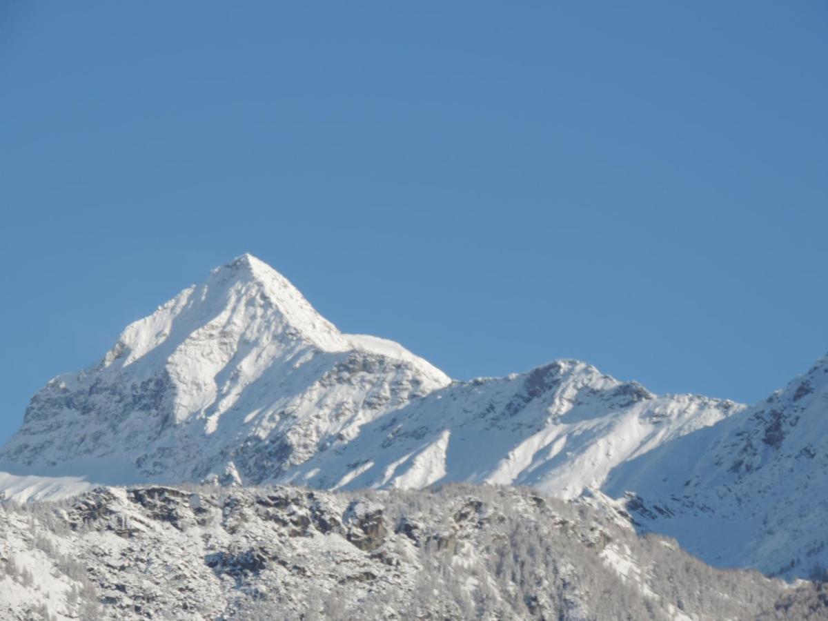 Residence Pizzo Scalino Chiesa in Valmalenco Bagian luar foto