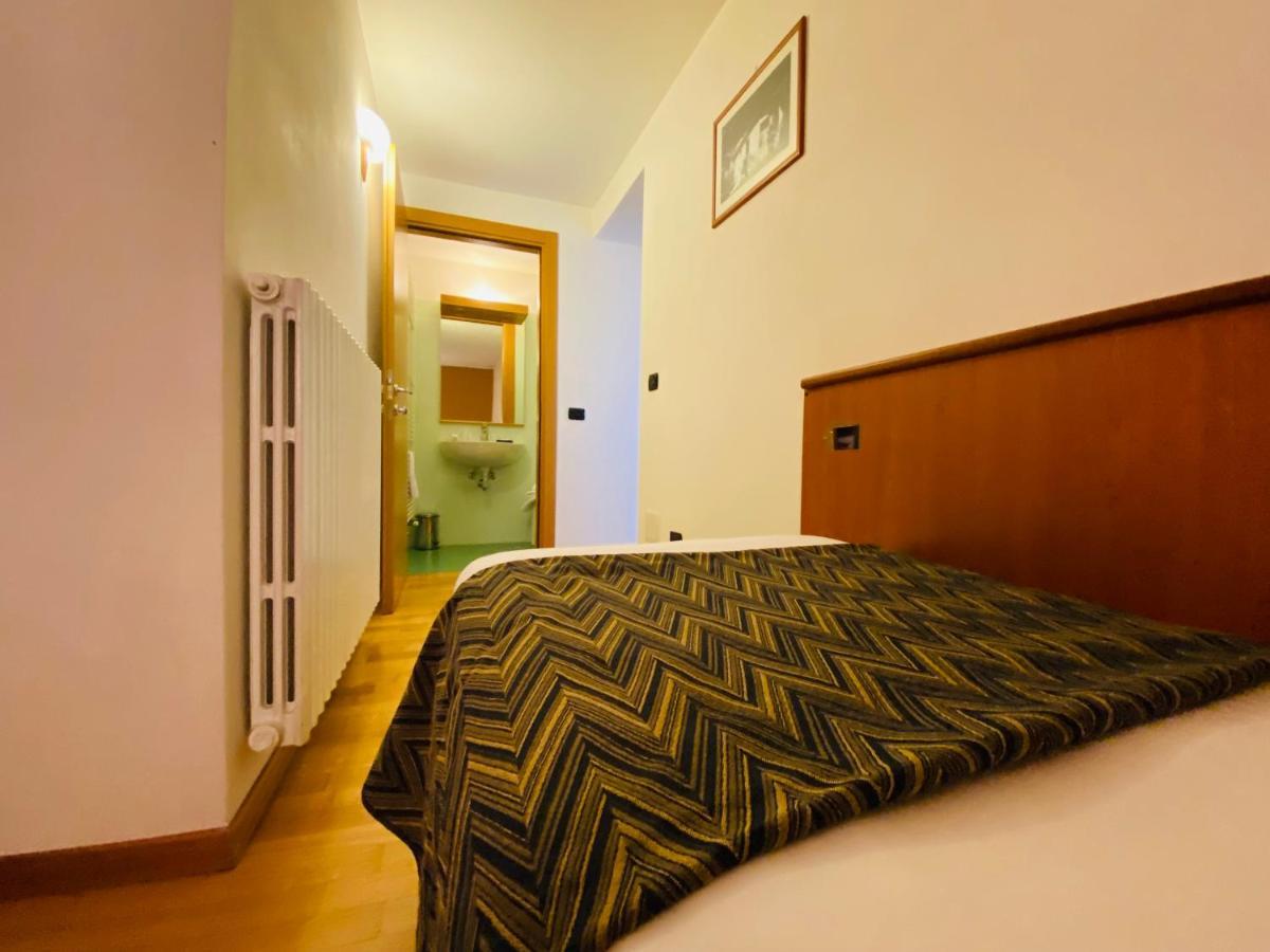 Residence Pizzo Scalino Chiesa in Valmalenco Bagian luar foto