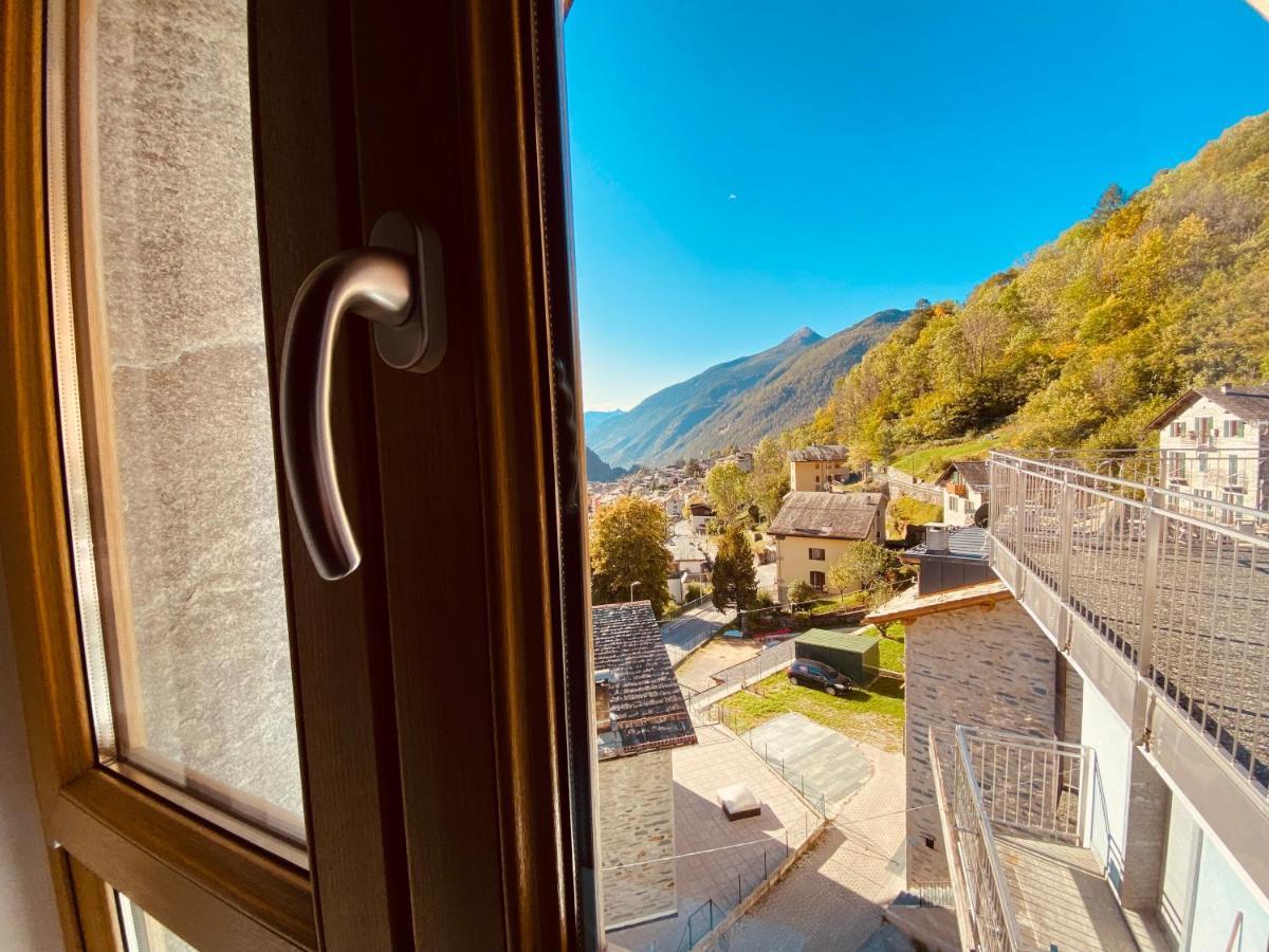Residence Pizzo Scalino Chiesa in Valmalenco Bagian luar foto