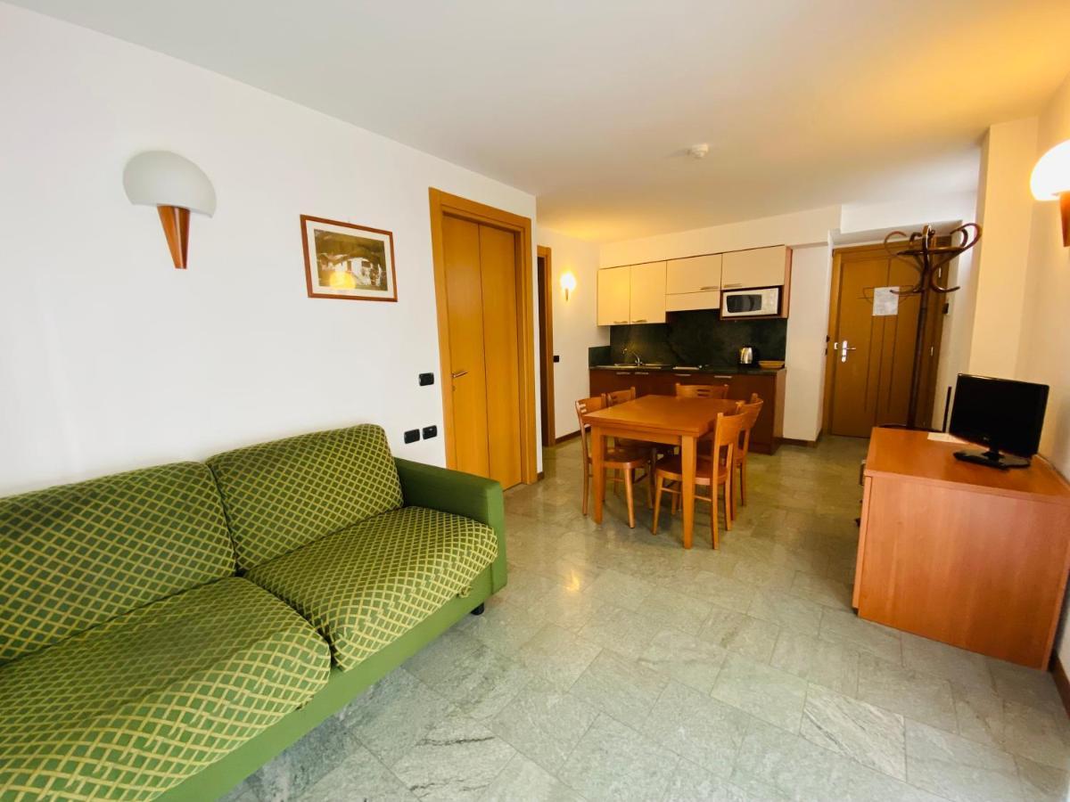 Residence Pizzo Scalino Chiesa in Valmalenco Bagian luar foto