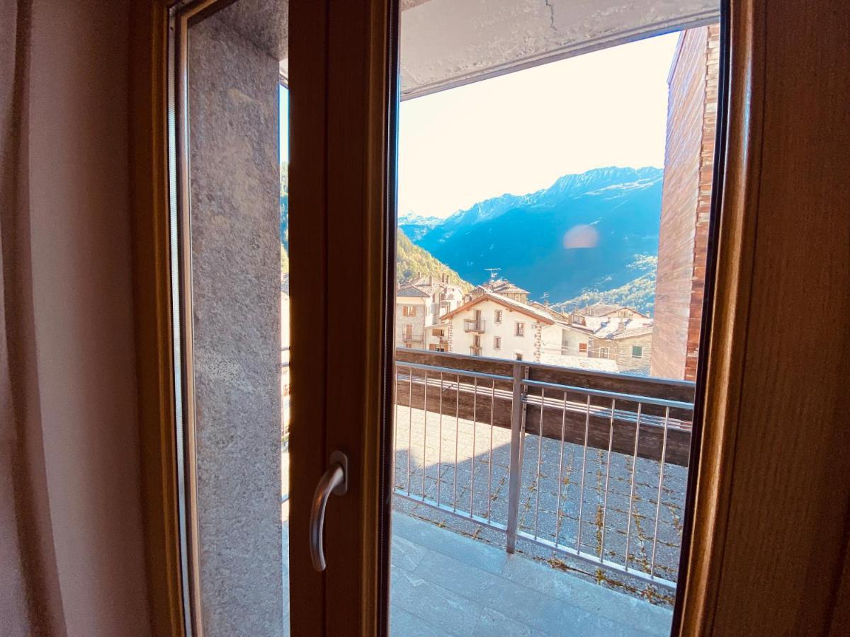 Residence Pizzo Scalino Chiesa in Valmalenco Bagian luar foto